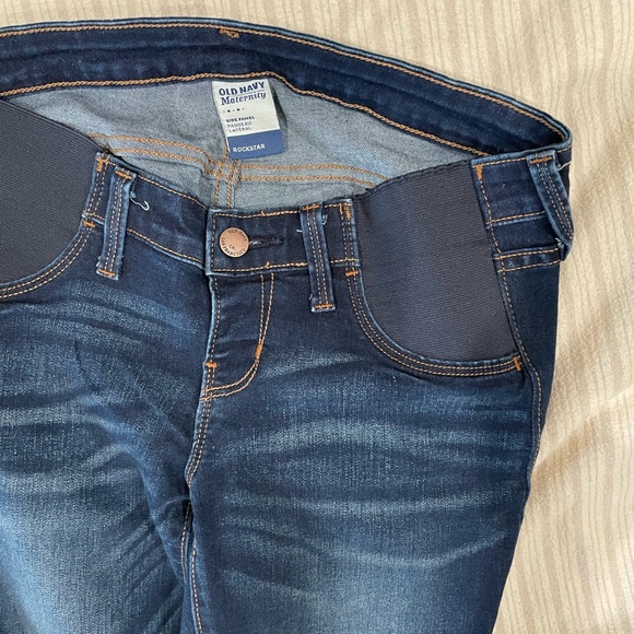 Rockstar Maternity Jeans - Picture 3 of 4